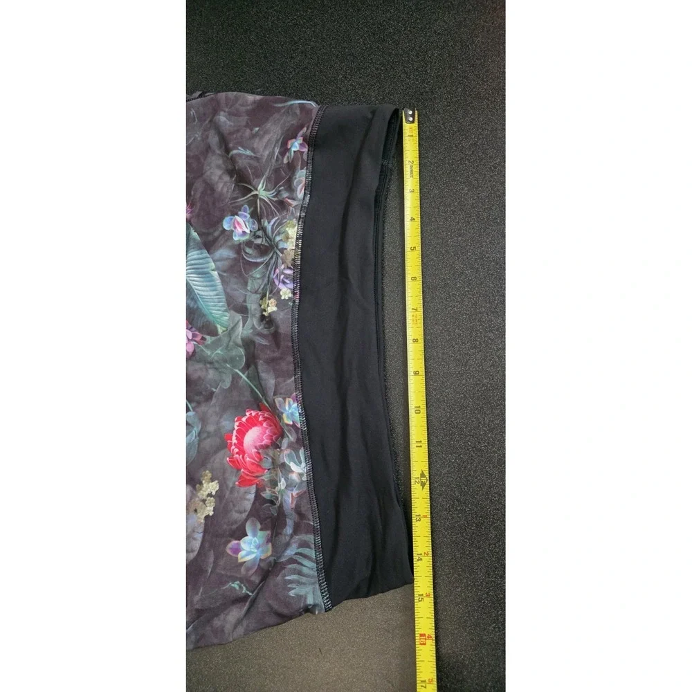 Lululemon Run Pace‎ Setter Tennis Skirt Skort Women 6 Black Multi Floral EUC